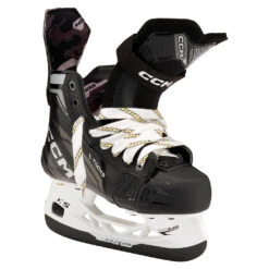 CCM Tacks Vector Plus 2022 Junior Ice Hockey Skates 20 CCM Tacks Vector Plus 2022 Junior Ice Hockey Skates -Hockey Gear Store CCM Tacks Vector Plus Junior Hockey Skates 2022 S5