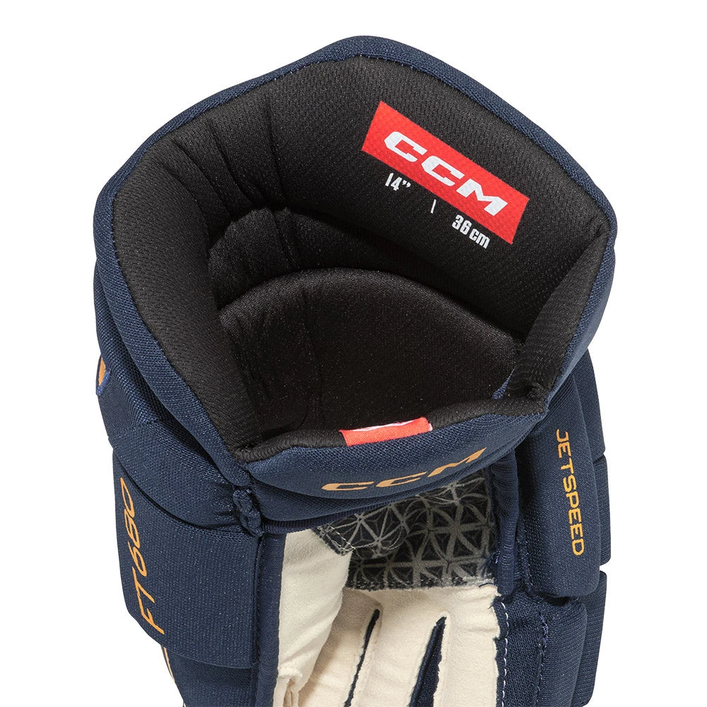 CCM Jetspeed FT680 Junior Ice Hockey Gloves 6 CCM Jetspeed FT680 Junior Ice Hockey Gloves - Image 4
