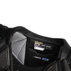 Bauer Supreme M5 Pro Senior Ice Hockey Shoulder Pads -Hockey Gear Store M5PRO SR lining detail
