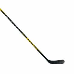 TRUE Catalyst 3X Intermediate Ice Hockey Stick -Hockey Gear Store catalyst3 thumbnail 1 1 170fafb0 9164 4bb1 aa9f 3ad614e7dab5